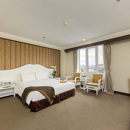 Chalcedony Grand Hotel Ханой Екстериор снимка