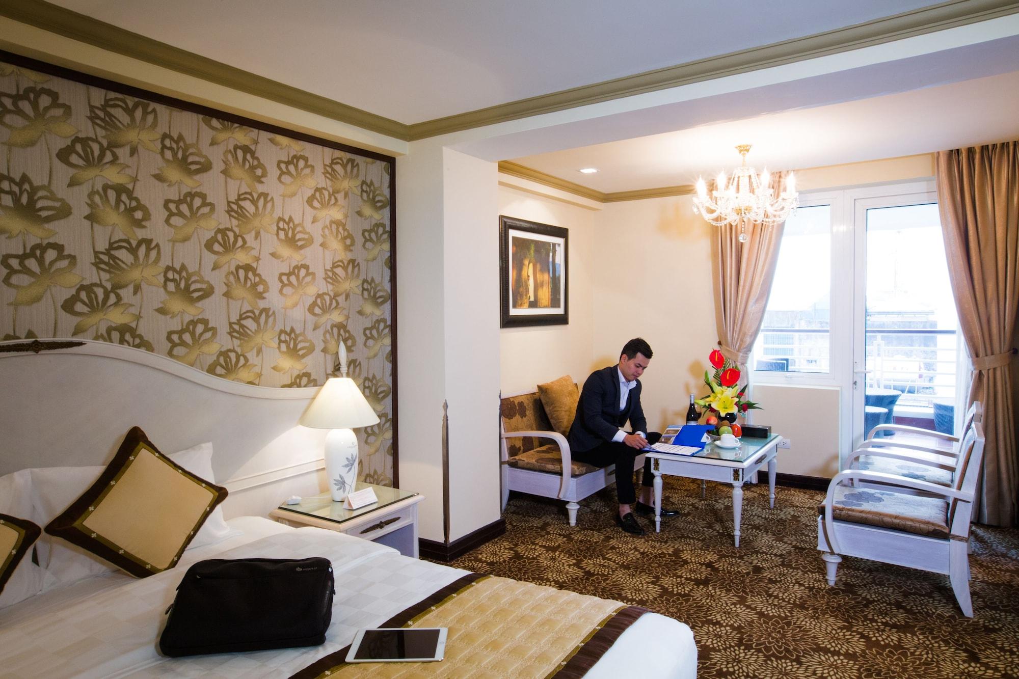 Chalcedony Grand Hotel Ханой Екстериор снимка