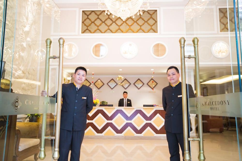 Chalcedony Grand Hotel Ханой Екстериор снимка