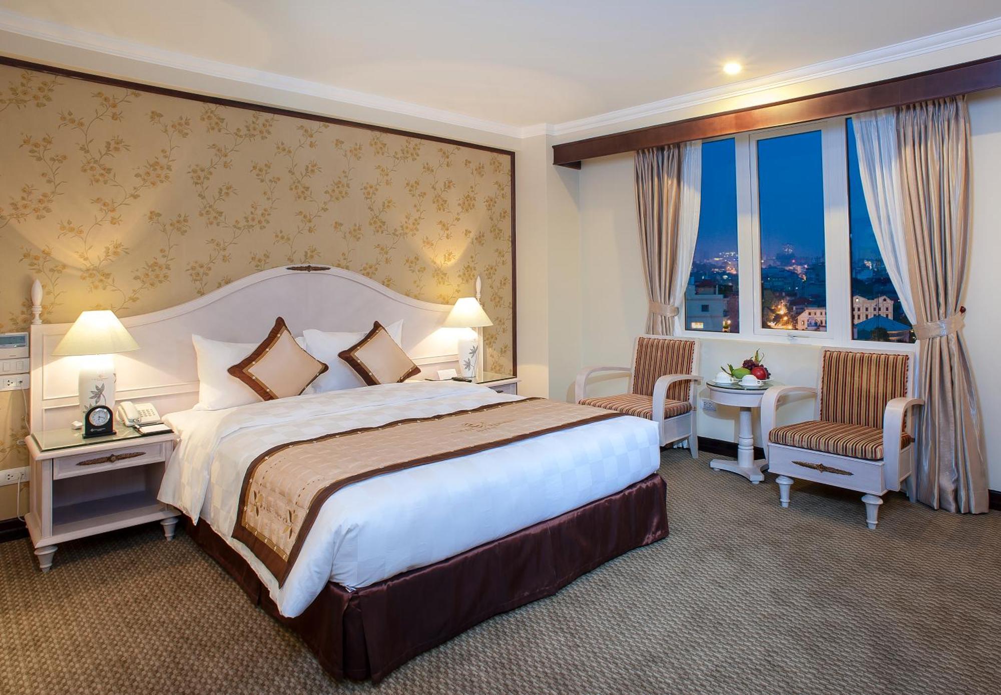 Chalcedony Grand Hotel Ханой Екстериор снимка