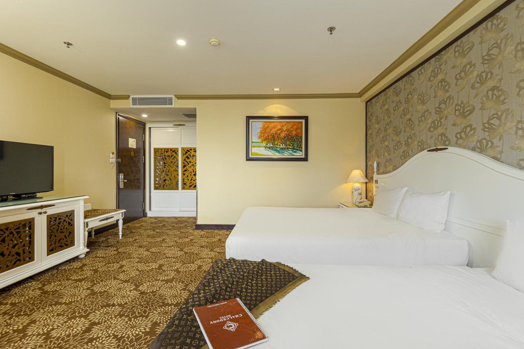 Chalcedony Grand Hotel Ханой Екстериор снимка