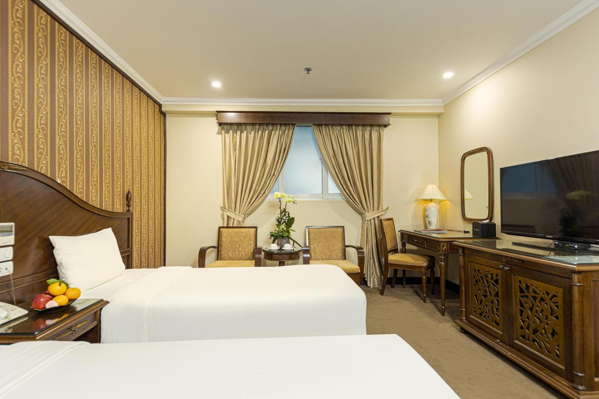Chalcedony Grand Hotel Ханой Екстериор снимка