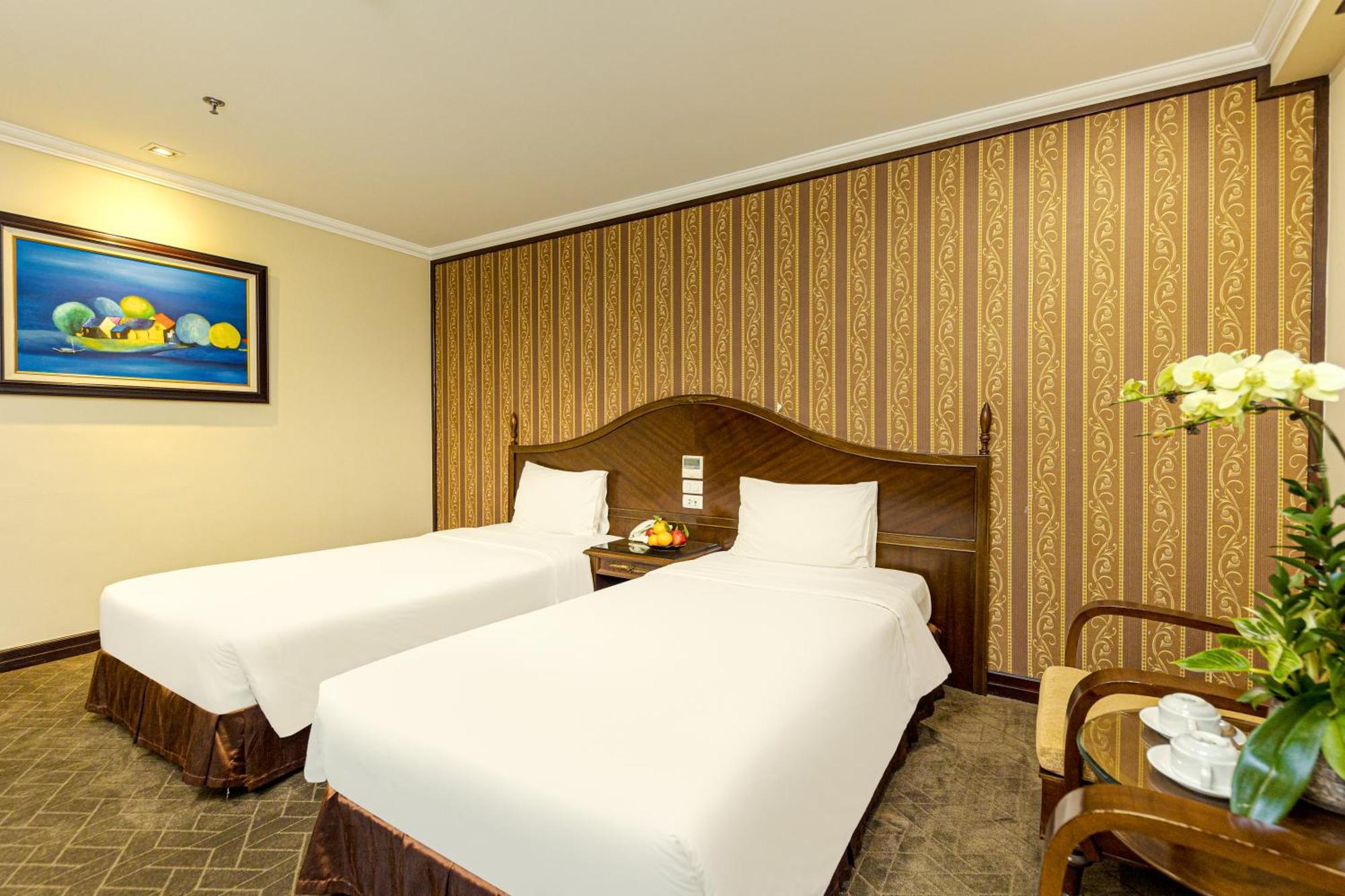 Chalcedony Grand Hotel Ханой Екстериор снимка