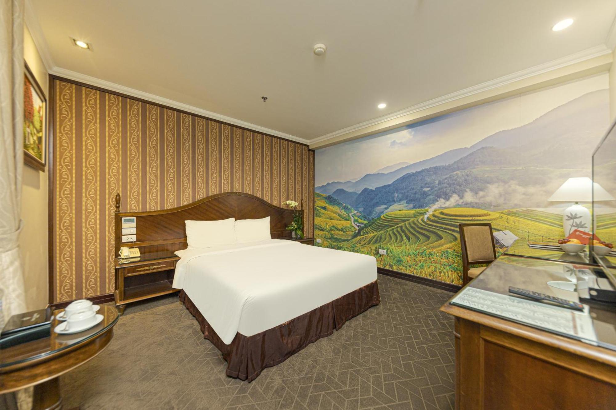Chalcedony Grand Hotel Ханой Екстериор снимка