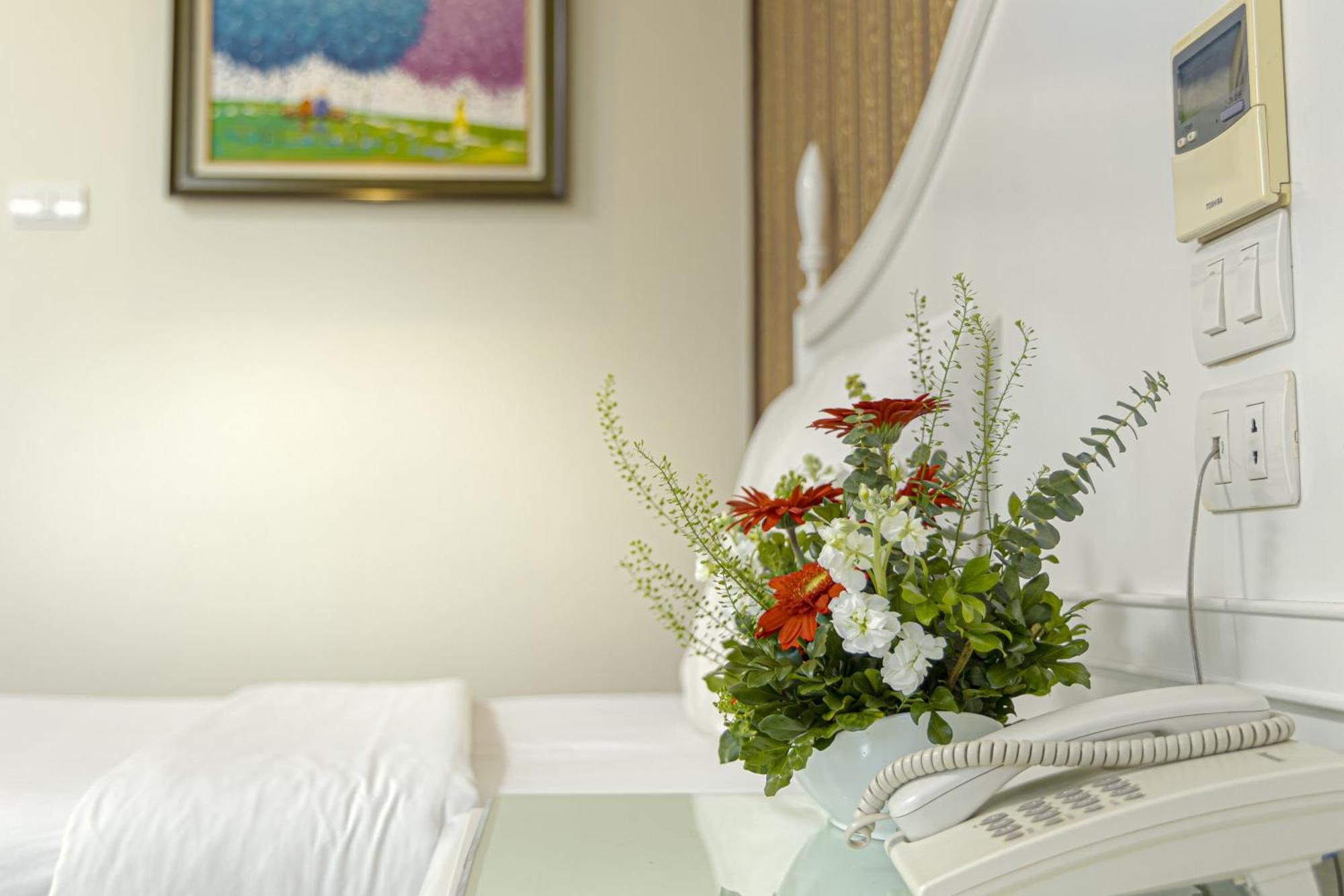 Chalcedony Grand Hotel Ханой Екстериор снимка