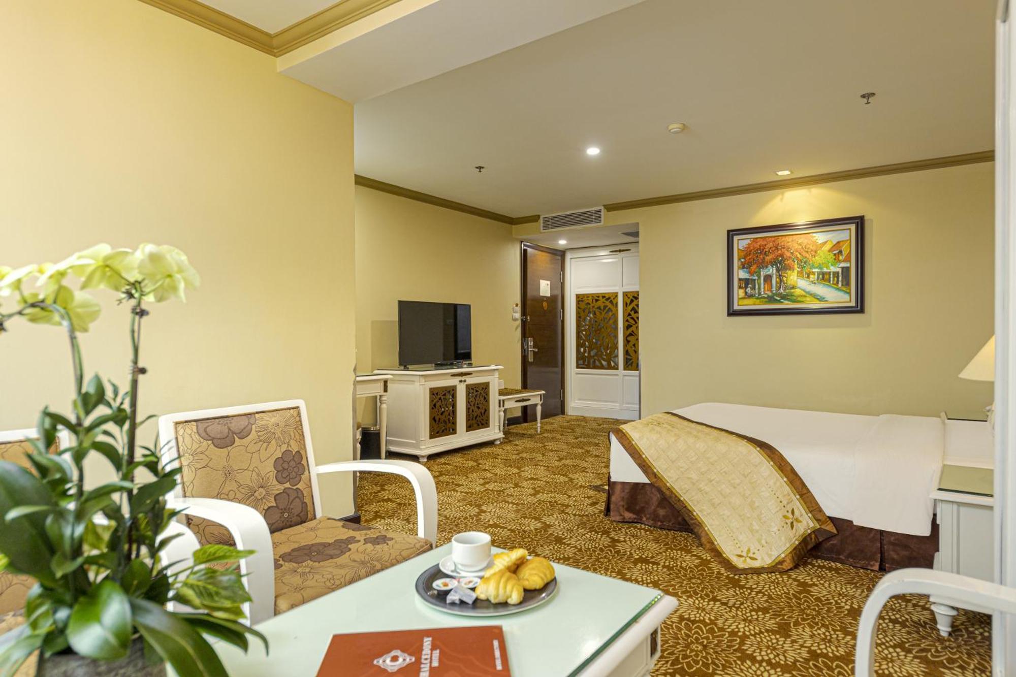 Chalcedony Grand Hotel Ханой Екстериор снимка