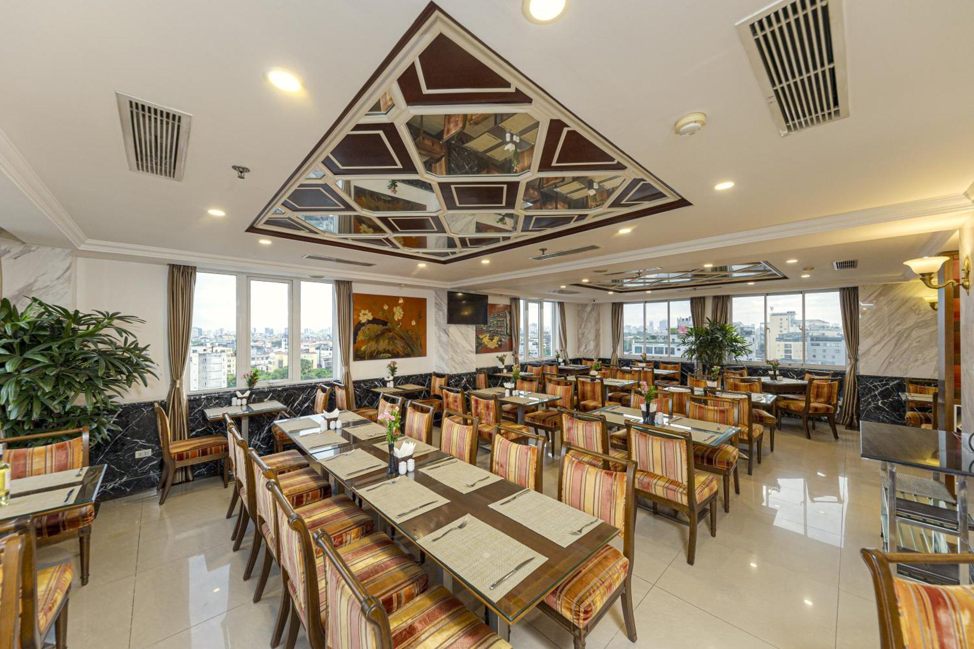 Chalcedony Grand Hotel Ханой Екстериор снимка