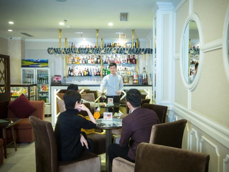 Chalcedony Grand Hotel Ханой Екстериор снимка